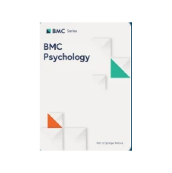Selecting the optimal version of the post-traumatic growth inventory - short form for cancer survivors: a study using a sequential design